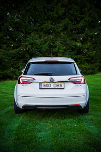 2015 OPEL INSIGNIA SPORTS TOURER SW 2,0D (6 foto / 14)