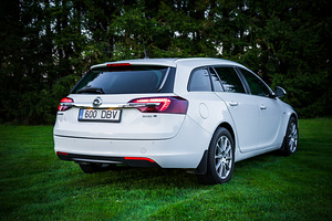 2015 OPEL INSIGNIA SPORTS TOURER SW 2,0D (7 foto / 14)