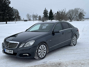 Mercedes Benz E250 (1 foto / 6)