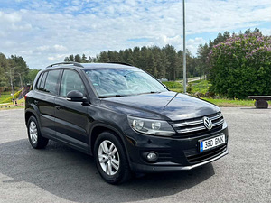 Volkswagen Tiguan (2 foto / 10)