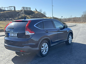 Honda CR-V (4 foto / 9)