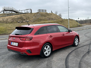 Kia Ceed (6 foto / 13)