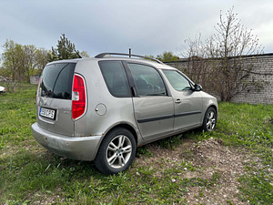 Skoda Roomster (2 foto / 4)