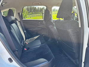 Honda CR-V (8 foto / 8)