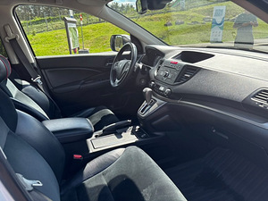 Honda CR-V (7 foto / 8)