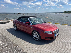 Audi A4 Cabrio 3.0 171kW (2 foto / 10)