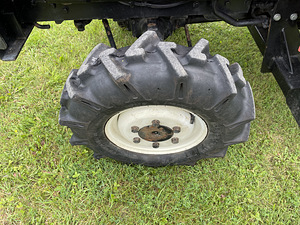 Mitsubishi MT18d väiketraktor frontaaliga (9 foto / 9)