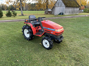 Yanmar Ke-3 väiketraktor + Mullafrees (2 foto / 10)