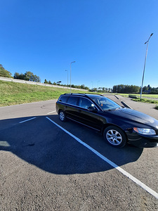 Volvo v70 (7 фото из 10)