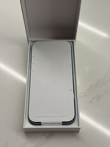 Uus! iPhone 17 256GB, Garantii! (3 foto / 4)