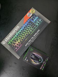 Razer Basilik v3 pro Steelseries Apex TLK Wireless (1 foto / 3)