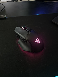Razer Basilik v3 pro Steelseries Apex TLK Wireless (3 foto / 3)
