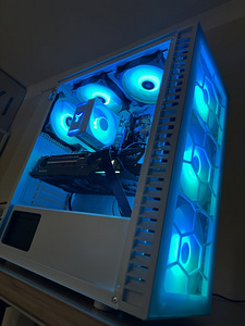 Lauaarvuti Ryzen 5 5600 + RX 6700 XT 12GB (1 foto / 7)