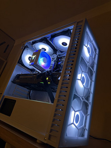Lauaarvuti Ryzen 5 5600 + RX 6700 XT 12GB (5 foto / 7)