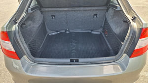 SKODA RAPID, 1.2, 63 kw, 2013 (8 foto / 8)