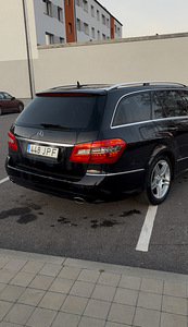 Mercedes E350 170kw (15 фото из 15)