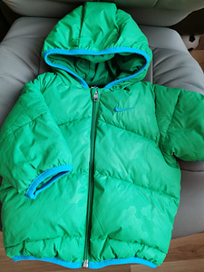 Laste jope NIKE, s. 74–75 (1 foto / 3)