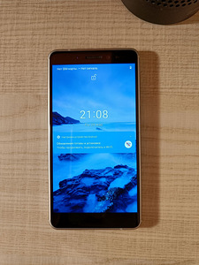 Телефон Nokia 6.1 (2 фото из 2)