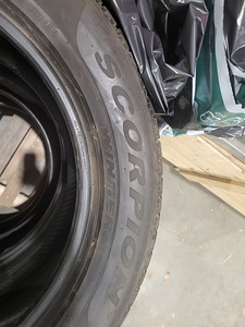 Pirelli rehvid 275/55R20 (5 foto / 7)