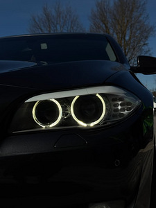 BMW F11 520d (10 foto / 10)