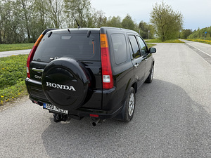 Продается Honda CR-V 2.0 i-VTEC (2004, механика) (5 фото из 9)