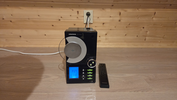 Kompaktne ressiiver Grundig