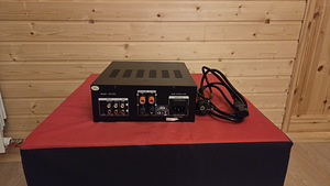 Kompaktne võimendi Skytronic Karaoke (2 foto / 2)