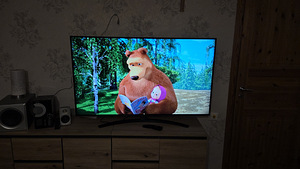 Teler LG 55" (140 cm) Wi-Fi Bluetooth Smart TV (2 foto / 5)