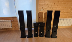 High-End колонки для домашнего кинотеатра Philips (3 фото из 8)