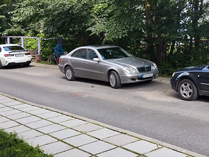 Mercedes Benz E220 (7 foto / 12)