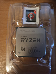 Ryzen 9 3900X - Poes 425€ (1 foto / 1)