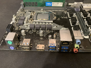 ASUS B250 Mining Expert, Pentium G4600, 8GB Ram (2 foto / 3)