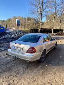 Mercedes-Benz w211 e280 (4 foto / 6)