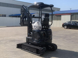 Ekskavaator 1,8t 10,2kW (1 foto / 3)
