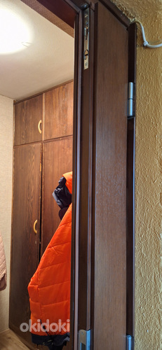 Продается квартирная дверь с дубовым шпоном и открывающимся удлинителем (фото #7)