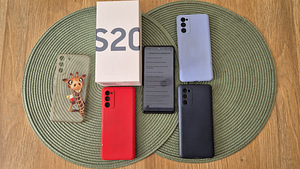 Samsung Galaxy S20 FE 5G 128GB Cloud navy (1 foto / 3)
