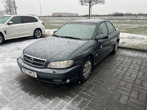 Opel Omega Manuaal 2.2 106kw 2000a (1 foto / 4)
