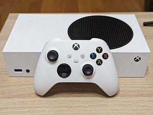 Microsoft Xbox Series S All-Digital (512 GB) (1 foto / 3)