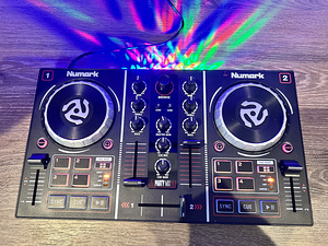 NUMARK DJ KONTROLLER PARTY MIX (4 foto / 4)