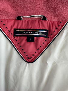 Tommy Hilfiger vest (3 foto / 5)