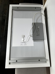 Peegel LED 1000x600 (3 foto / 4)