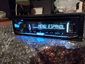 JVC KD-R871BT, Bluetooth,USB,AUX,CD autoraadio (1 foto / 2)