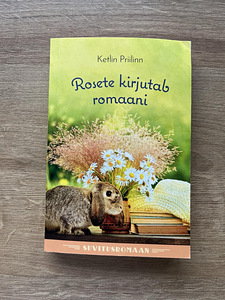 Raamatud (2 foto / 3)