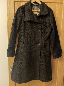 Desigual mantel s.40 (1 foto / 5)