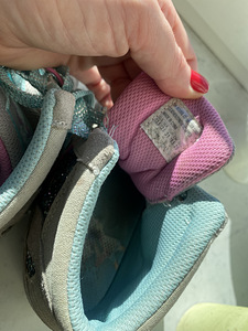Skechers 31 (3 foto / 4)