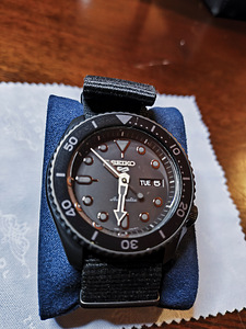 Seiko 5sport (1 foto / 2)