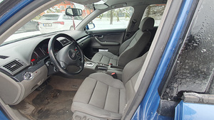 Audi A4 3.0 Quattro (6 foto / 6)