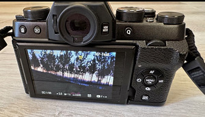 Fujifilm x-t100 (2 foto / 3)