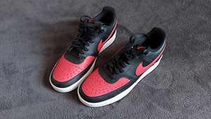 Новые кроссовки Nike размер 42,5