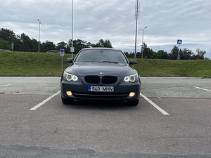 BMW 530XD manuaal (2 foto / 6)